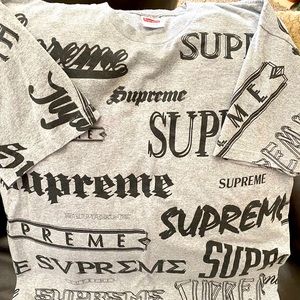 Supreme T-shirt